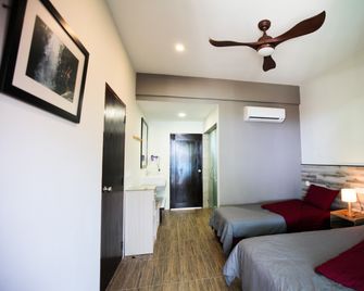 Redang Pelangi Resort - Redang - Chambre