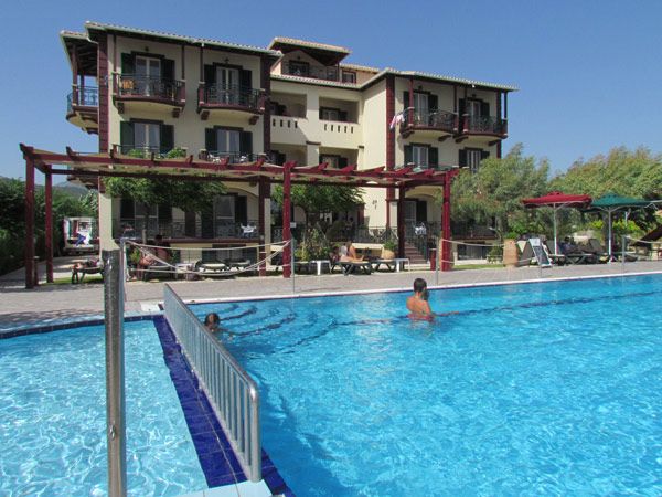 Porto Fico Hotel - Vasiliki - Building