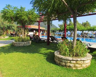 Porto Fico Hotel - Vasiliki - Buiten zicht