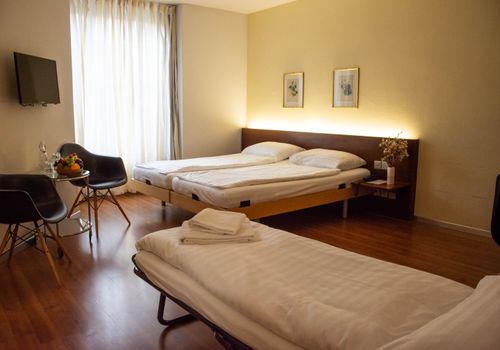 Hotel Restaurant Goldener Schlussel Bern 125 2 1 5 Bern Hotel Deals Reviews Kayak