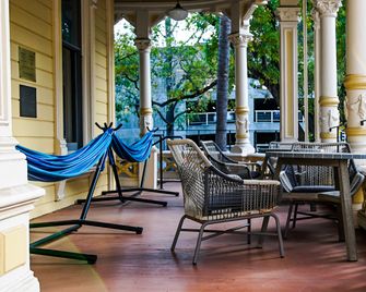 Hi Sacramento Hostel - Sacramento - Patio