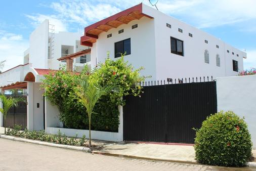 Casa Kimberley - Rincon de Guayabitos - Building