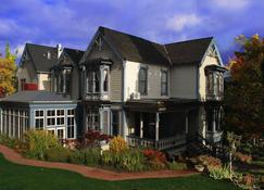 Winchester Inn - Ashland - Edificio