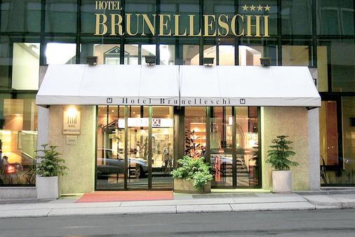Hotel Brunelleschi - Milano - Rakennus