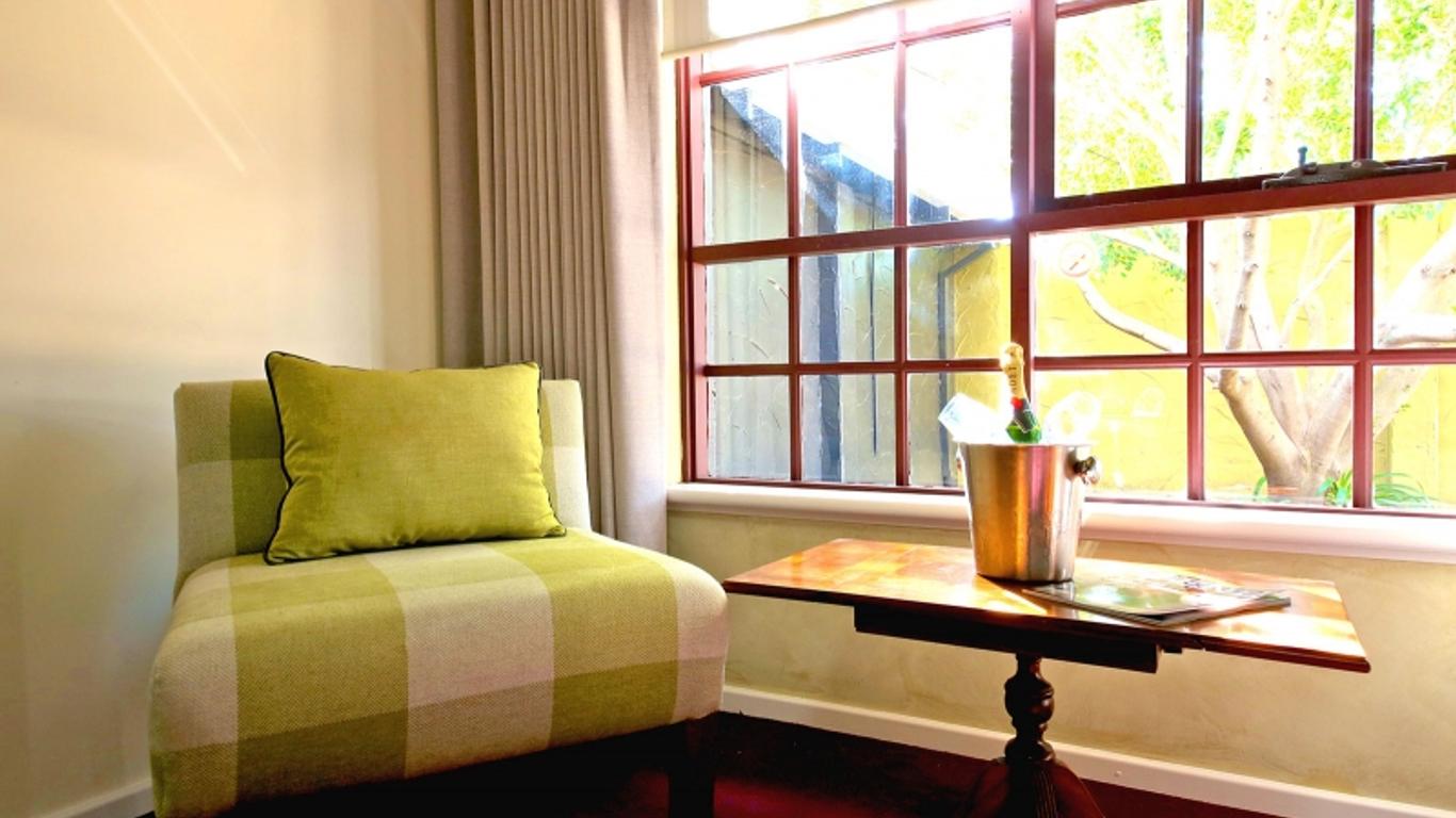 Mahogany Inn and Distillery