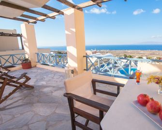 Anemoessa Villa - Oia - Balcony