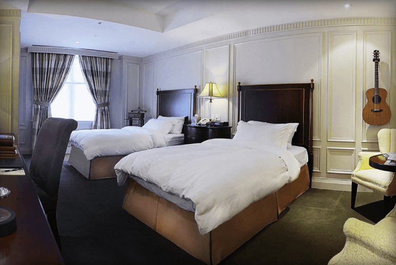 Windsor Arms Hotel - Toronto - Phòng ngủ