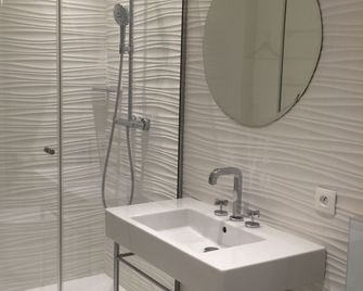 Relais12bis Bed & Breakfast By Eiffel Tower - Paris - Badrum