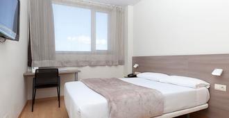 Vertice Roomspace Madrid - Madrid - Chambre