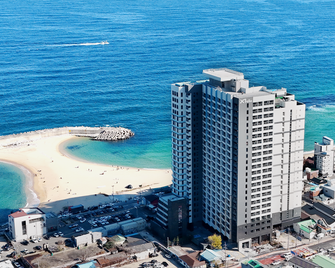 Plott The One Sokcho Xiella The Beach - Sokcho - Gebäude