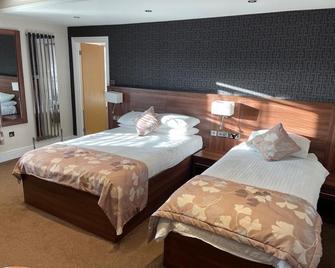 The Harboro Hotel - Melton Mowbray - Bedroom