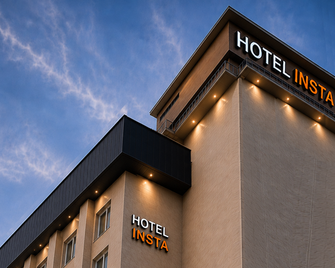 Insta Hotel -Main Branch - Suwon - Gebäude