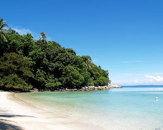 D'Coconut Lagoon - Pulau Lang Tengah - Playa
