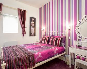 Arden Park Ensuite Rooms - סטרטפורד אפון-אבון - חדר שינה