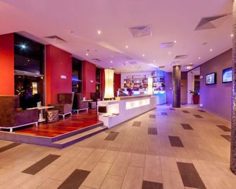 Royal Park Boutique Hotel - Budapest - Recepción