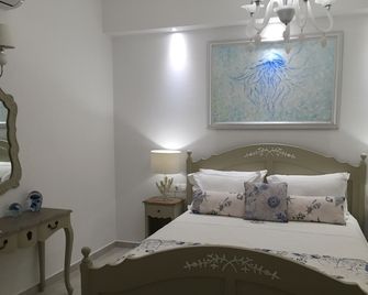 The White Suites - Adamantas - Baño