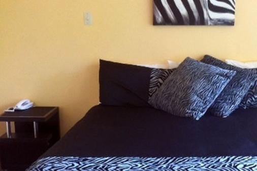 Caves Motor Inn - Te Kuiti - Schlafzimmer