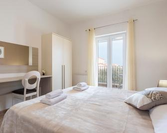 Apartments Villa Nina - Fasana - Camera da letto