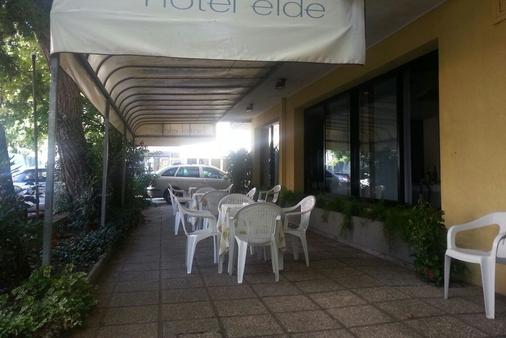 Hotel Elde - Riccione - Gebäude