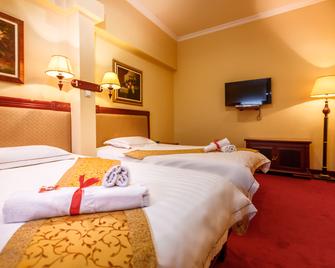 Planeta Inn Hotel - Novi Sad - Bedroom