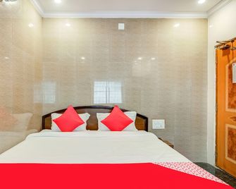 Hotel O Flagship Hotel Tejasri Residency - Віджайавада - Спальня