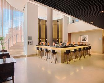 Radisson Blu Hotel, Milan - Milan - Bar