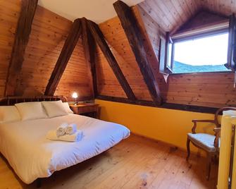 Turismo Rural Posada Magoria - Ansó - Bedroom