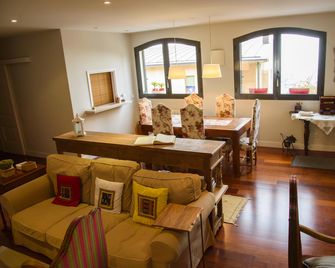 Anita's Bed and Breakfast - Barcelona - Matsal