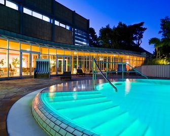 Baltic Zinnowitz - Hotel mit Meerwasserpool und Thermalbad - زينوويتز - مبنى