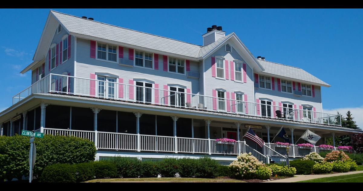 Harbor House Inn $107 ($̶2̶0̶5̶). Grand Haven Hotel Deals & Reviews - KAYAK