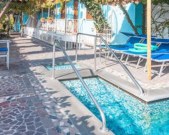 Hotel Casa Giuseppina - Ischia - Piscina