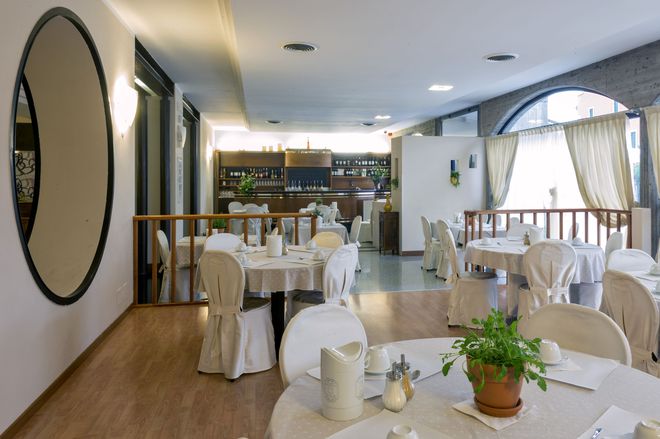 Hotel Postumia - Dossobuono - Cibo