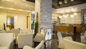 安蒂科博爾戈酒店 - 里瓦德加爾達 - 加爾達湖濱 - 休閒室