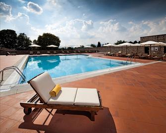 Qc Termegarda Spa & Golf Resort - Calvagese della Riviera - Piscina