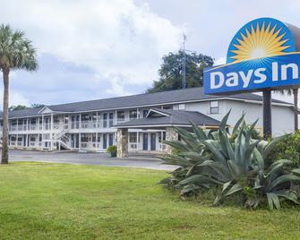 Days Inn by Wyndham Madison - Madison - Building