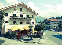 Bernhard's Hotel & Restaurant - Oberaudorf - Gebouw