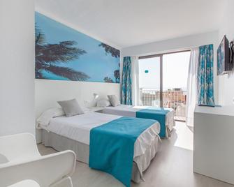 Bluesea Arenal Tower Adults Only - S'Arenal - חדר שינה