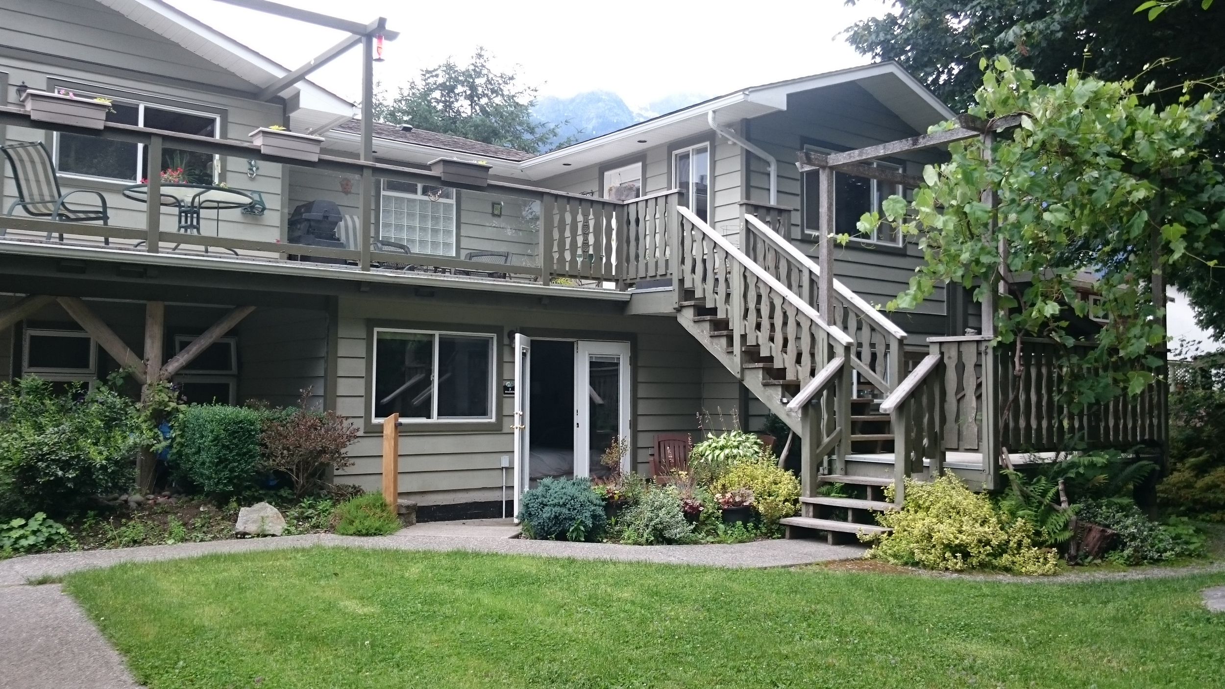 Meadowbrook Suite - Squamish - Bygning