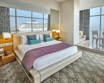 Hotel H2o - Manila - Bedroom