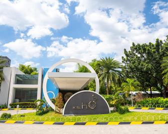 Hotel H2o - Manila - Edificio