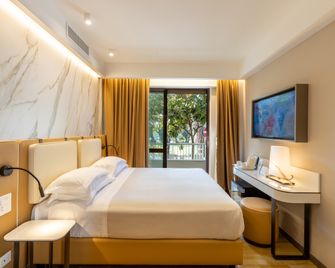 Hotel Feldberg - ריצ'ונה - חדר שינה