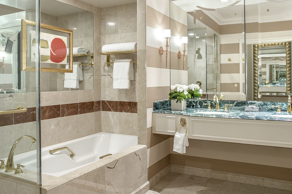 חדר רחצה נוף של null הממוקם ב null. תמונה שסופקה על ידי מידע רשמי על המלון