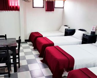 هوتل لاس رامباس - ميديلين - غرفة نوم