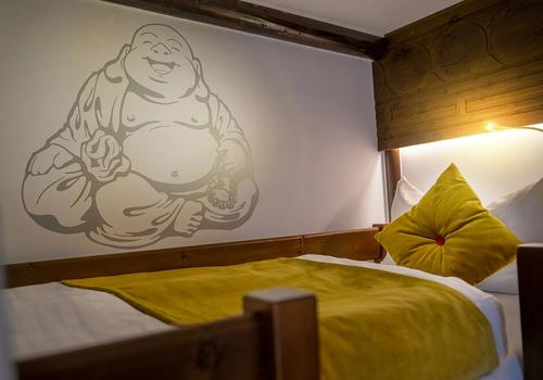 Hotel Ling Bao, Phantasialand Erlebnishotel ➜ Brühl, North Rhine-Westphalia  (80 guest reviews). Book hotel Hotel Ling Bao, Phantasialand Erlebnishotel