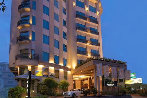Goldfinch Hotel - Bengaluru - Building