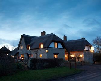 Artist Residence Oxfordshire - Witney - Edificio