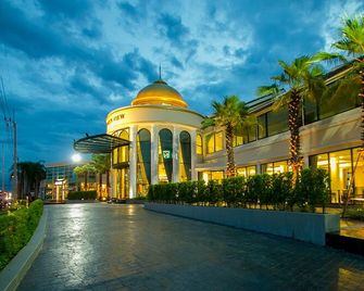 The Green View Hotel - Ban Bang Bo - Gebouw