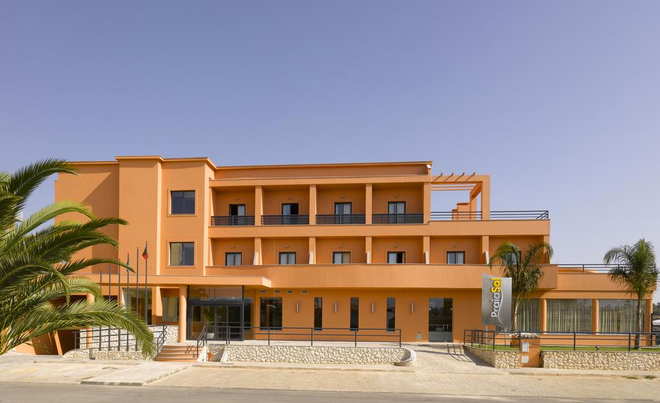 Praia Sol - Quarteira - Building