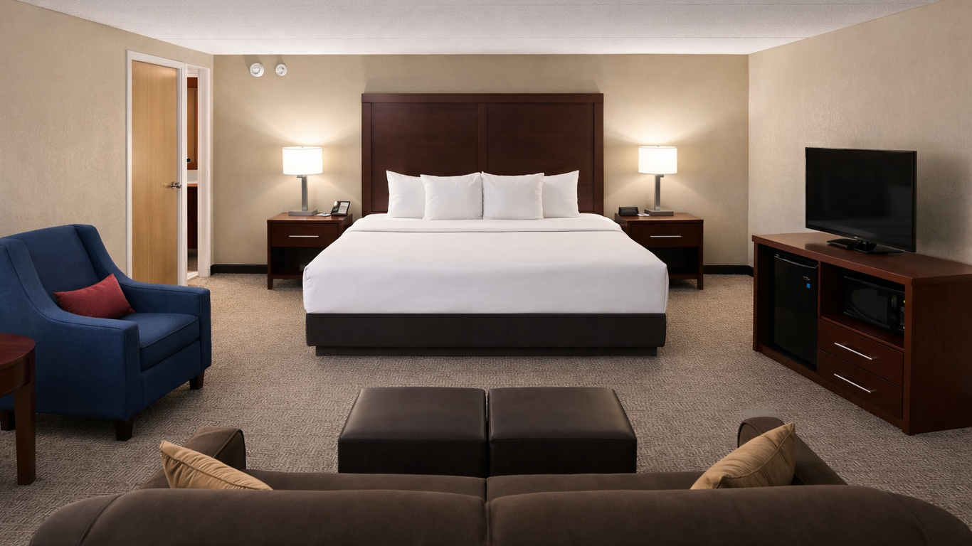 كومفرت إن فارمينجتون هيلز - ديتروات نورث ويست