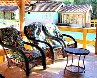 Hotel da Inês - Visconde de Maua - Patio